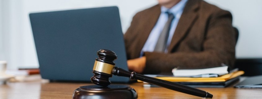 diventare un Consulente Tecnico d'Ufficio (CTU)